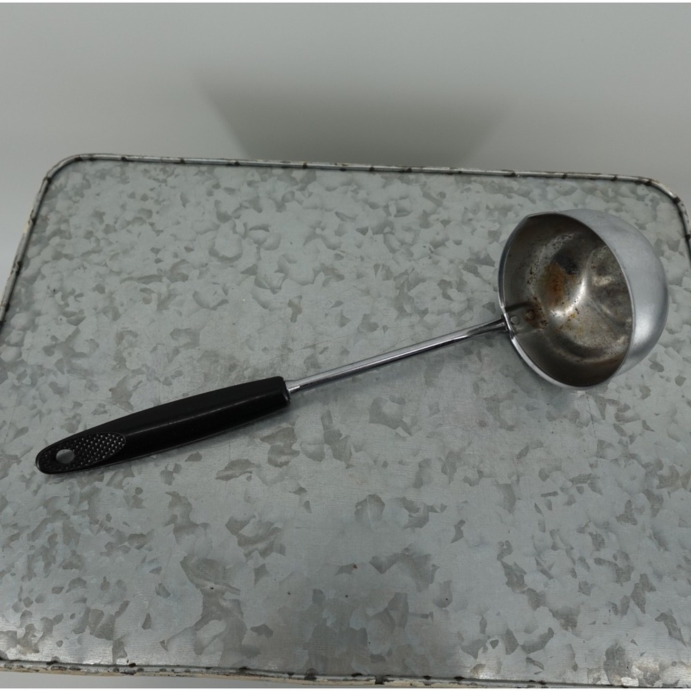 Vintage EKCO Chromium Plated Soup‎ Ladle Black Handle Made in USA Pour Spout